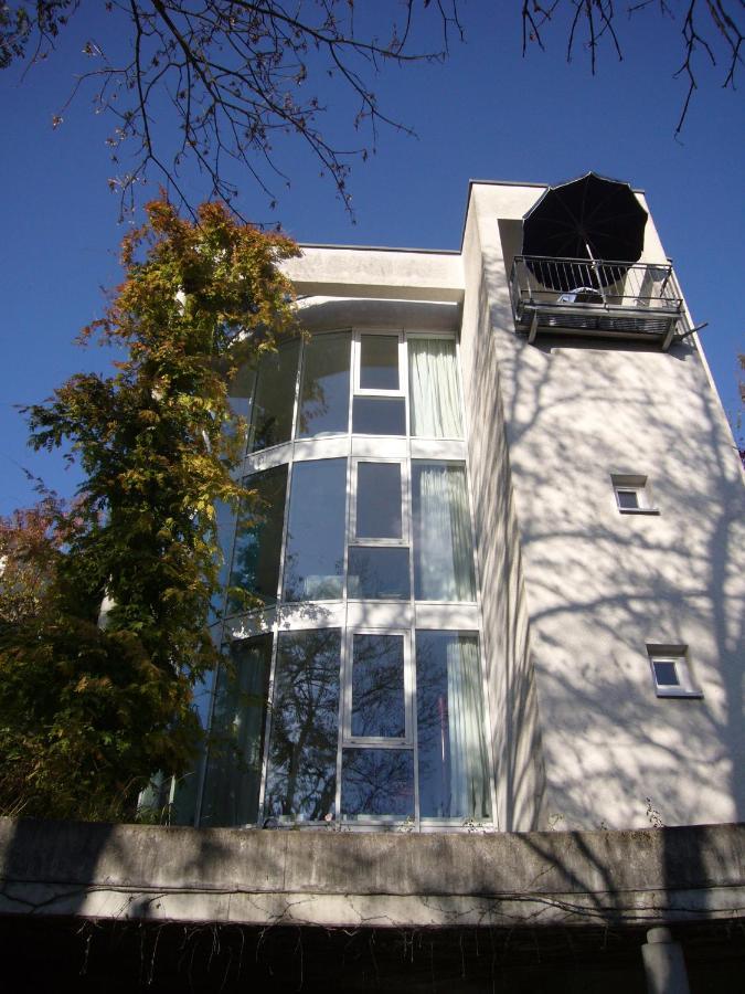 Ferienwohnung Im Turm Bellevue Mit 3 Schlafzimmern Sachsenheim Eksteriør billede